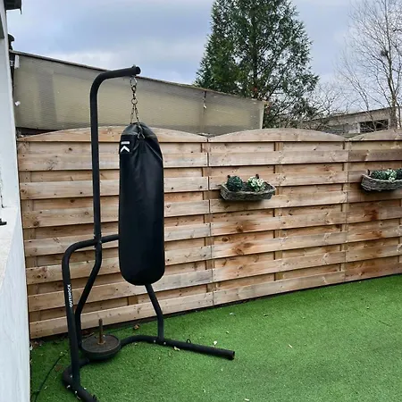 Avec Terrasse Privee Et Garage Rez De Chaussee Lumineux