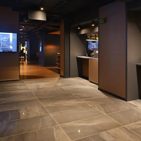 布鲁塞尔欧盟万怡酒店 酒店 4*
