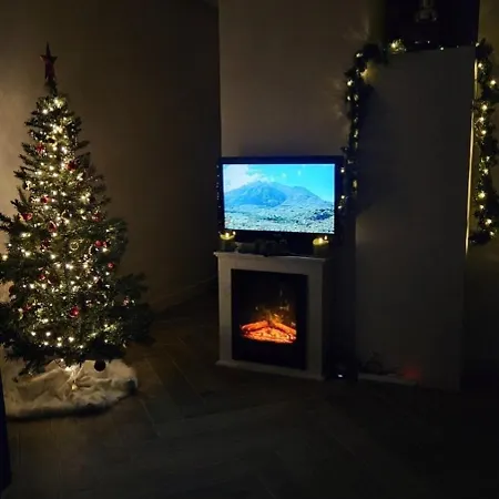 Penthouse Lumineux Avec Grande Terrasse De 40m2