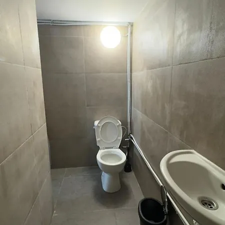 Prive Sous Sol Acces Autonome *