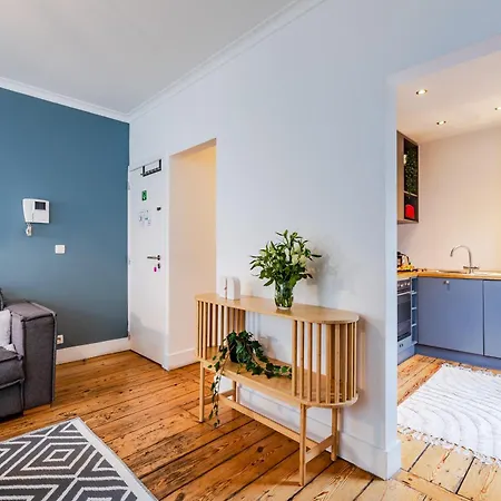 Modern Flat Near Grand Place