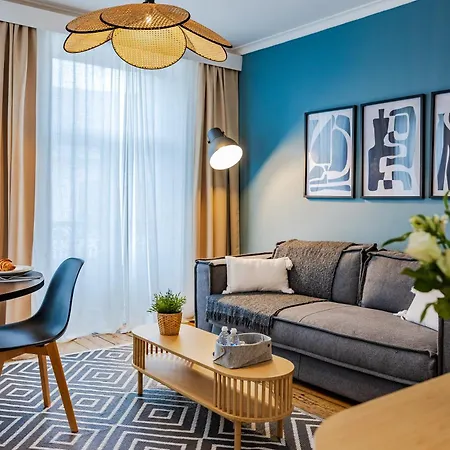 Modern Flat Near Grand Place Apartment