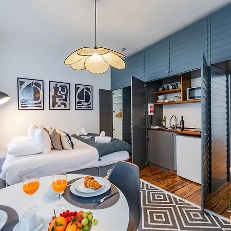 Scenic In Historic Bruselas