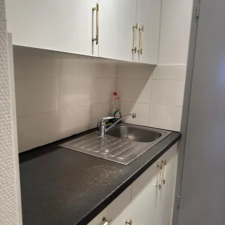 Charming Uccle With Views Βρυξέλλες