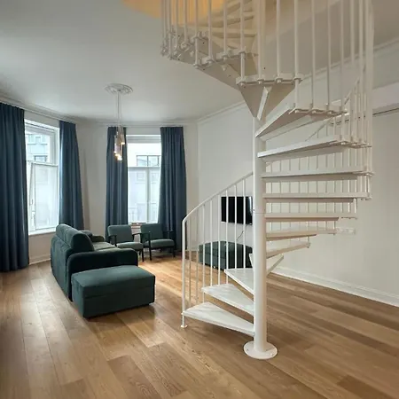 아파트 Charming Ixelles Retreat In The Heart Of 브뤼셀