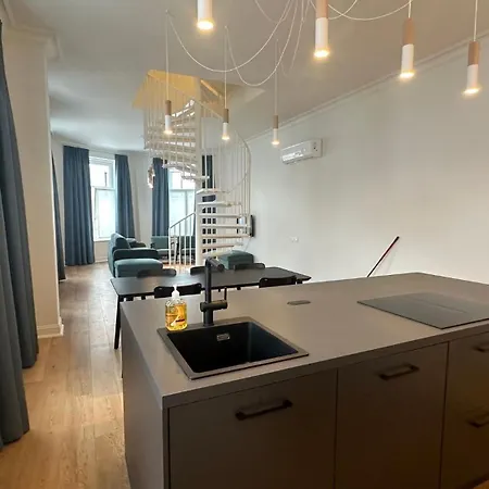 Charming Ixelles Retreat In The Heart Of 아파트 *