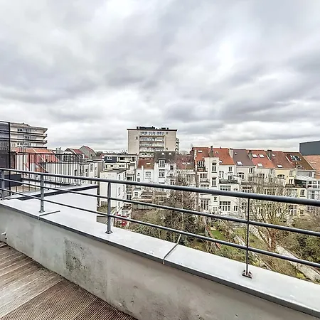 Apartment Penthouse Cinquantenaire