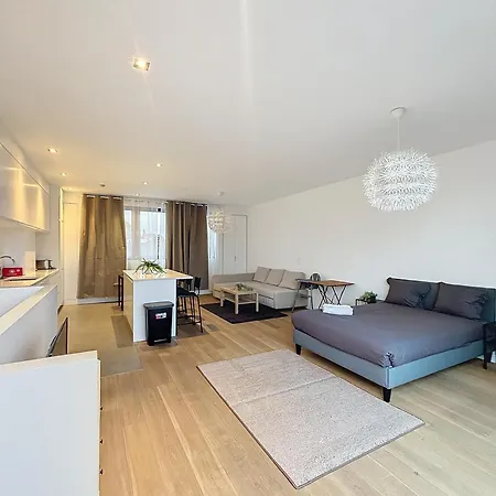 Penthouse Cinquantenaire * Bruxelas