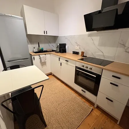 Daire Regency Place *