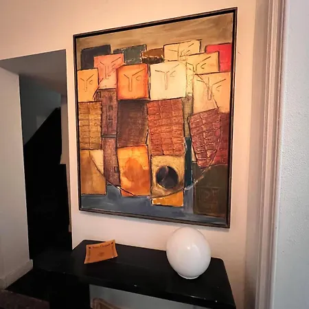 Chic Comfortable Loft With Patio And Natural Light Apartament