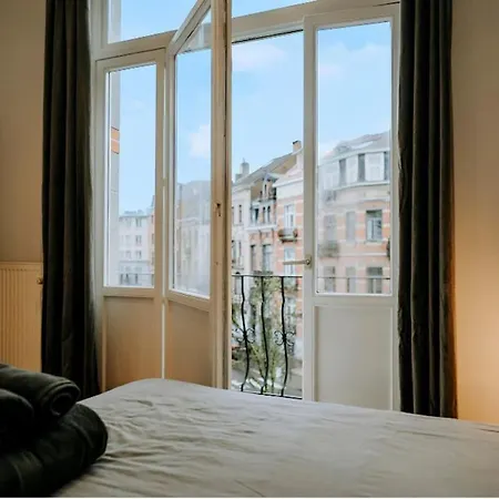 1 Bedroom In Le Chatelain - 2nd Floor Bruxelles