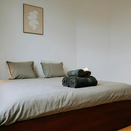 1 Bedroom In Le Chatelain - 2nd Floor