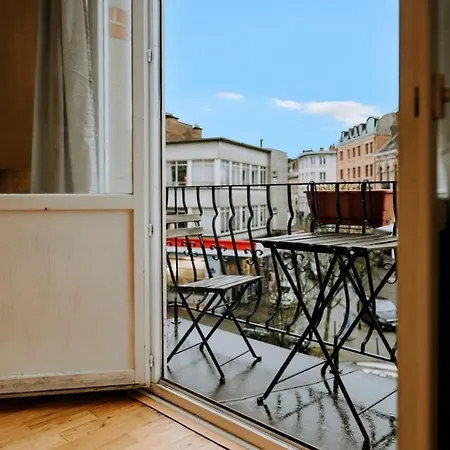 Appartement 1 Bedroom In Le Chatelain - 2nd Floor *