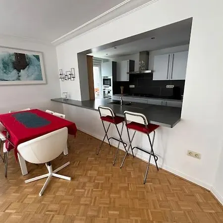 Tres Belle Proche Du Centre De شقة بروكسل