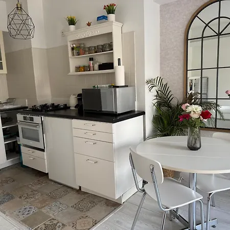Lovely Next To European Area Tatil Evi Brüksel