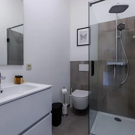 Ma3 - Cosy Duplex 3 Eu Area Apartment *