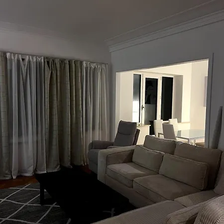 Penthouse In Avenue Louise Brussels