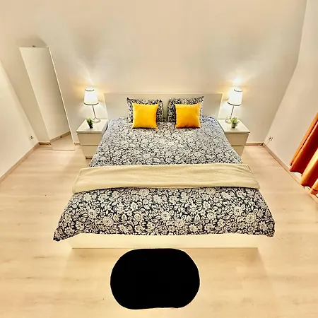 Apartament Lux *