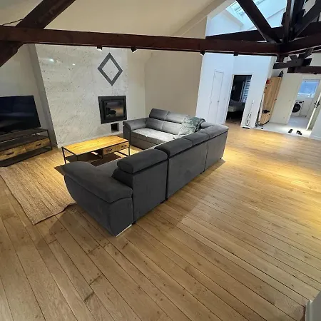 Penthouse 4
