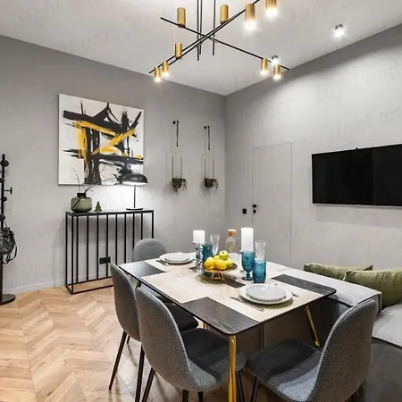 Light And Modern Place Apartman Brüsszel