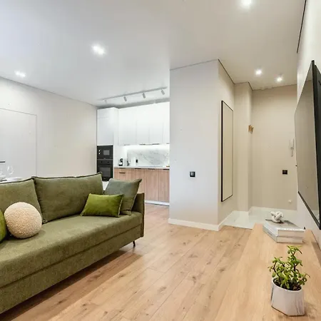 Apartment Light And Modern Place