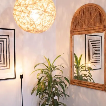 דירה 2 Avec Rooftop Suspendu Au Cimetiere D'ixelles