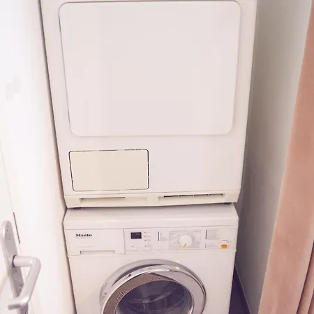 アパート 1br Metro Hopital Erasme Bordet Handicapt Friendly ブリュッセル