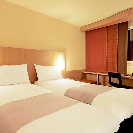Hotel Ibis Expo Atomium 3*