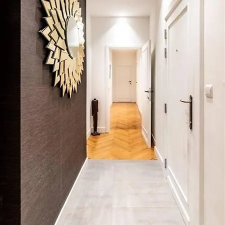 Apartm Winkler Sunrise Star * Brussels