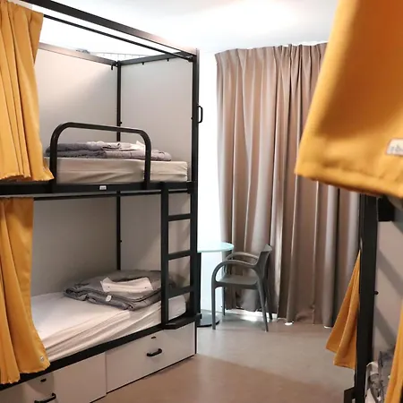 Auberge de jeunesse Hi Jacques Brel *