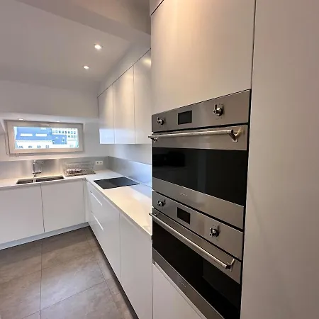 Toison D'or Apartment