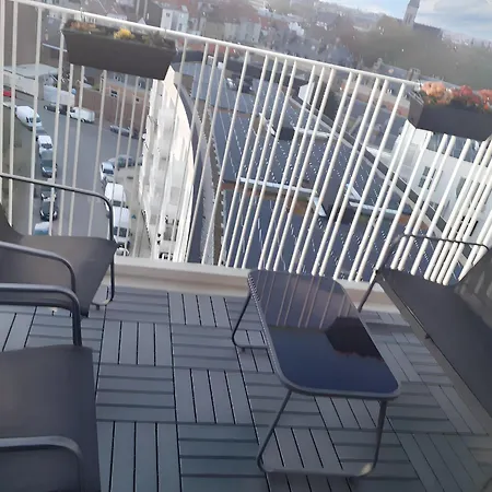 Appartement Modern In Cureghem Anderlecht 134 M² + Terrace Brussel