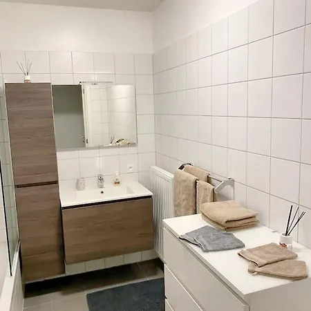 Appartement Modern In Cureghem Anderlecht 134 M² + Terrace *