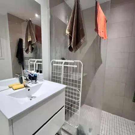 In Center Of Apartment Brussels