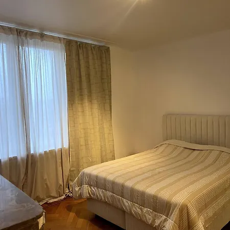 Penthouse In Avenue Louise Apartment Brussels