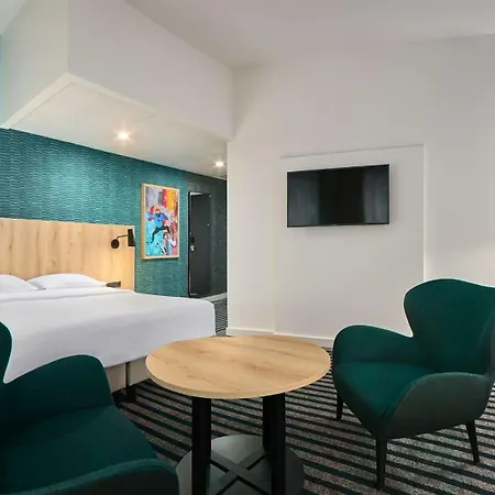 Park By Radisson Brussels Centre Midi Hotel