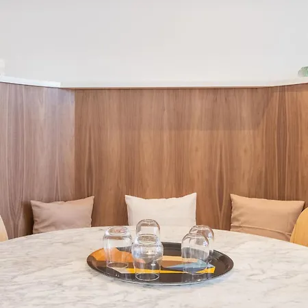 Floor New Duplex Stunning View In Trendy St Gilles *