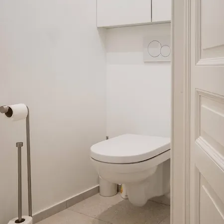 Floor New Duplex Stunning View In Trendy St Gilles *