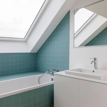 Floor New Duplex Stunning View In Trendy St Gilles *