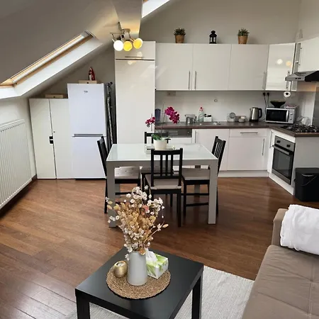 Apartment Historical Centre In The Heart Of *