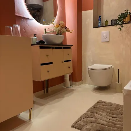 Your Haven Of Peace! Διαμέρισμα