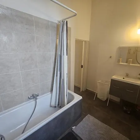 Apartment Cozy Louisa #4 *