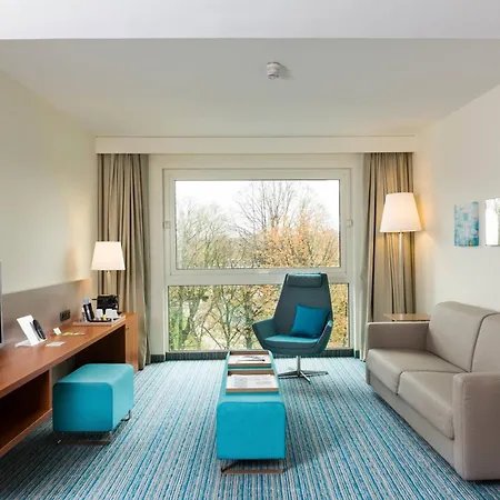 Courtyard By Marriott