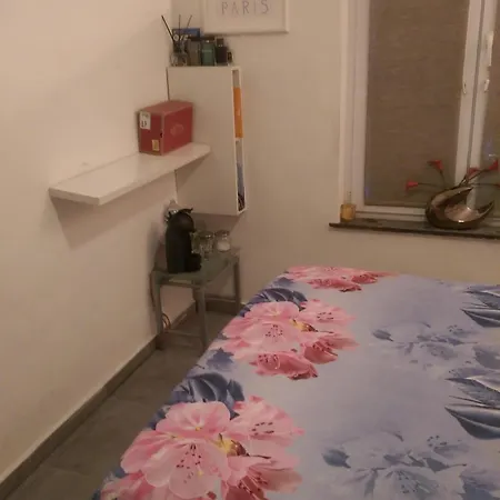 Midi Apartman *