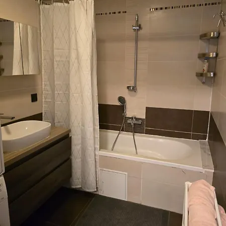 Strelitzyahouse Appartamento