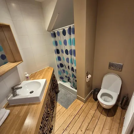 Гостевой дом Leopold 2 *