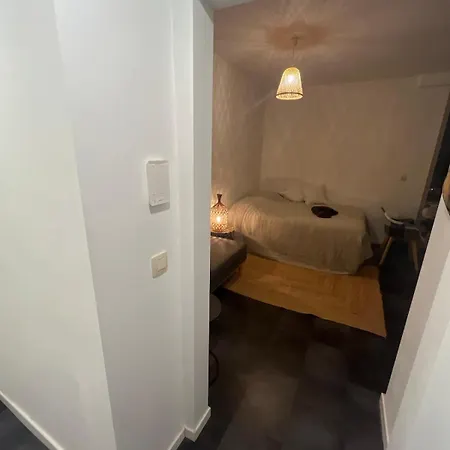 Theview Apartment *