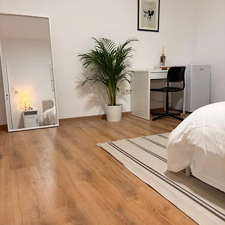 Cozy Private With Terrace & Workspace * 布鲁塞尔