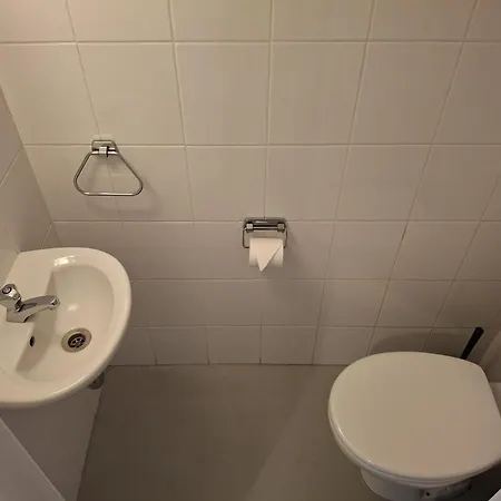 아파트 Spacious Next To Grand Place