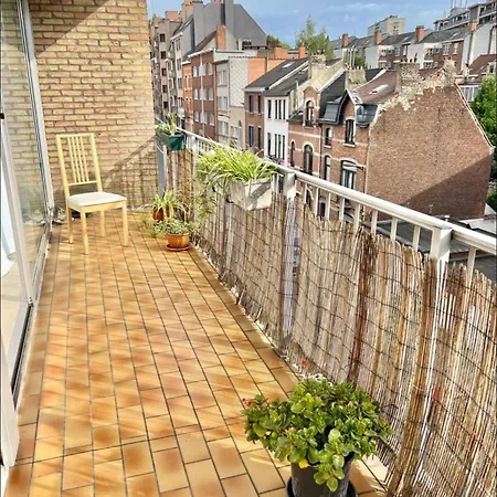 Centre Apartment *